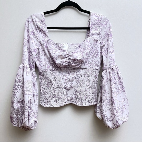 Venus Women’s 8 Floral Print Smocked Lavender Purple Puff Sleeve Top - Picture 2 of 8